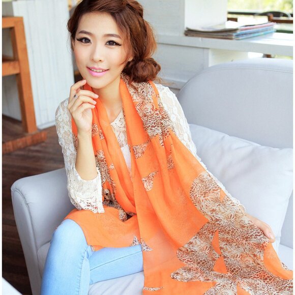 Animal print scarf - Picture 2 of 2